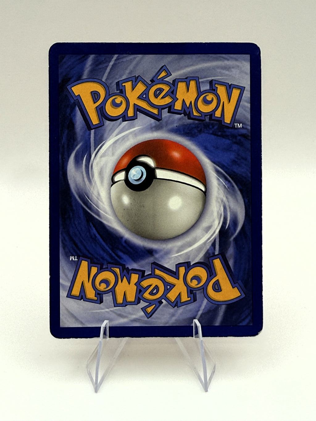 Charizard - Pokemon Base Set (4/102) - Damaged (D)