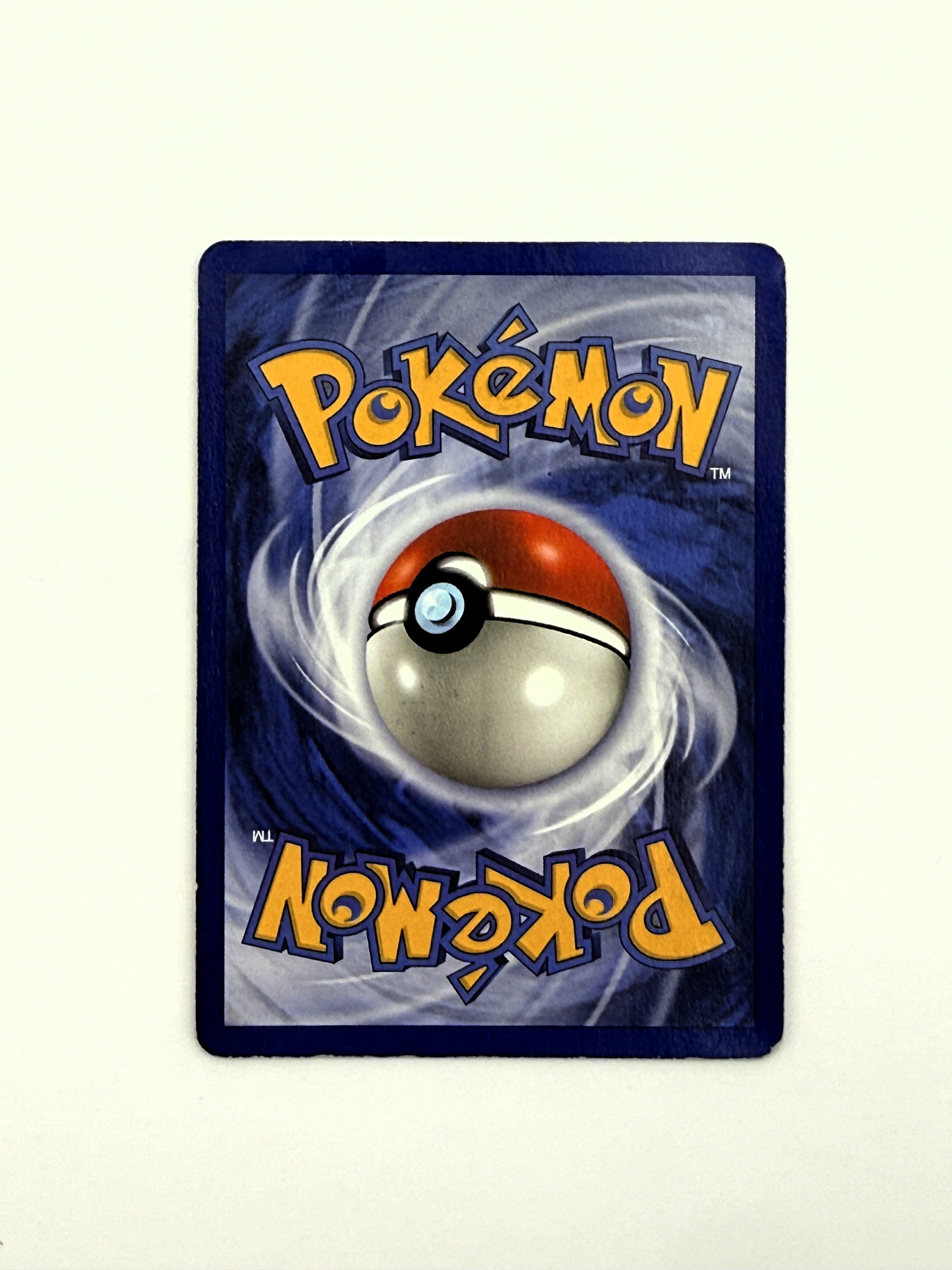 Charizard - Pokemon Base Set (4/102) - Damaged (D)