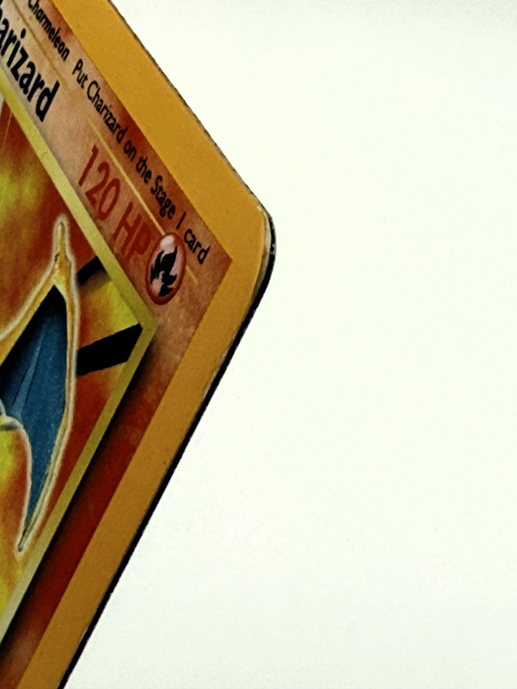 Charizard - Pokemon Base Set (4/102) - Damaged (D)