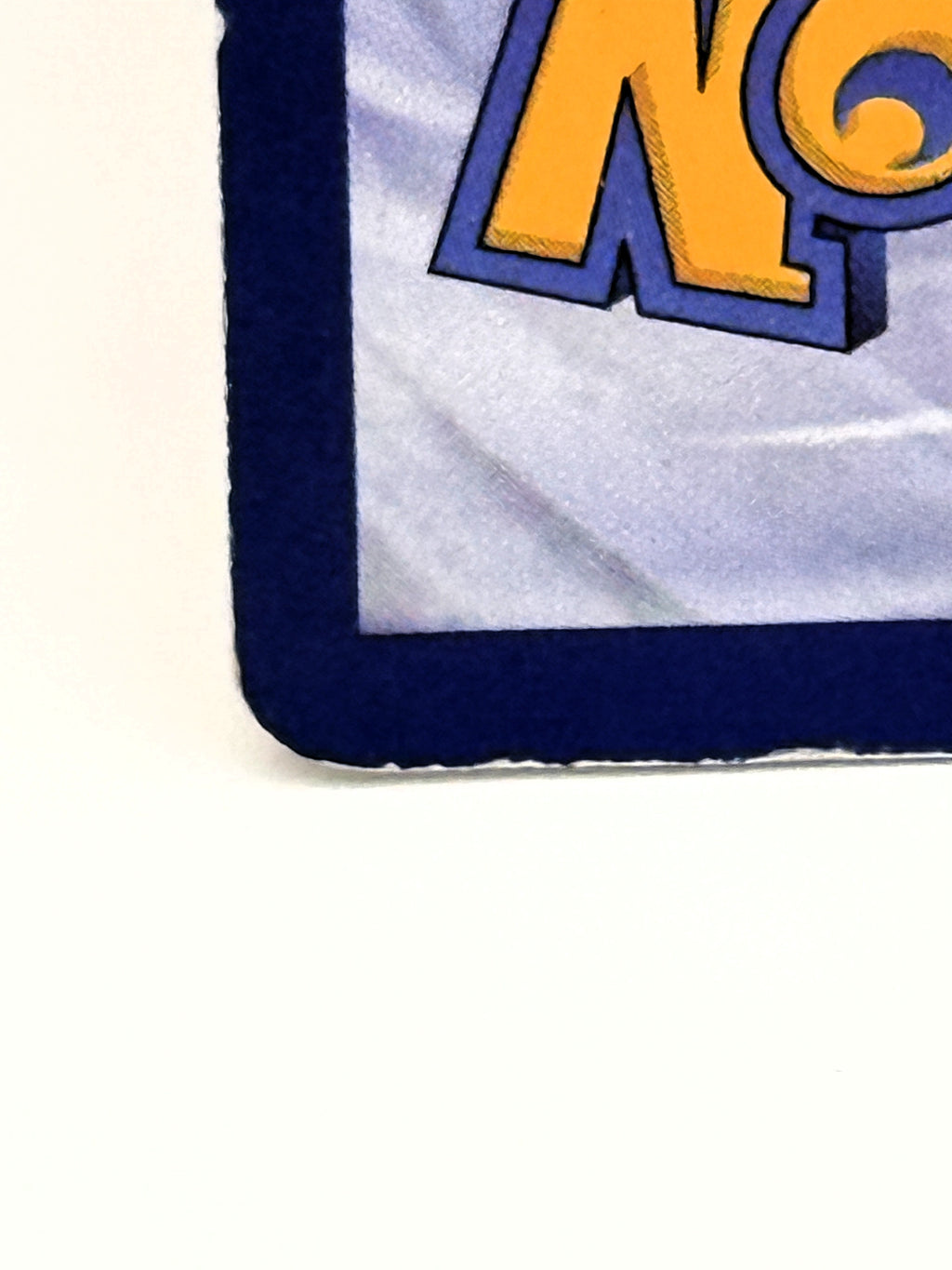 Charizard - Pokemon Base Set (4/102) - Damaged (D)